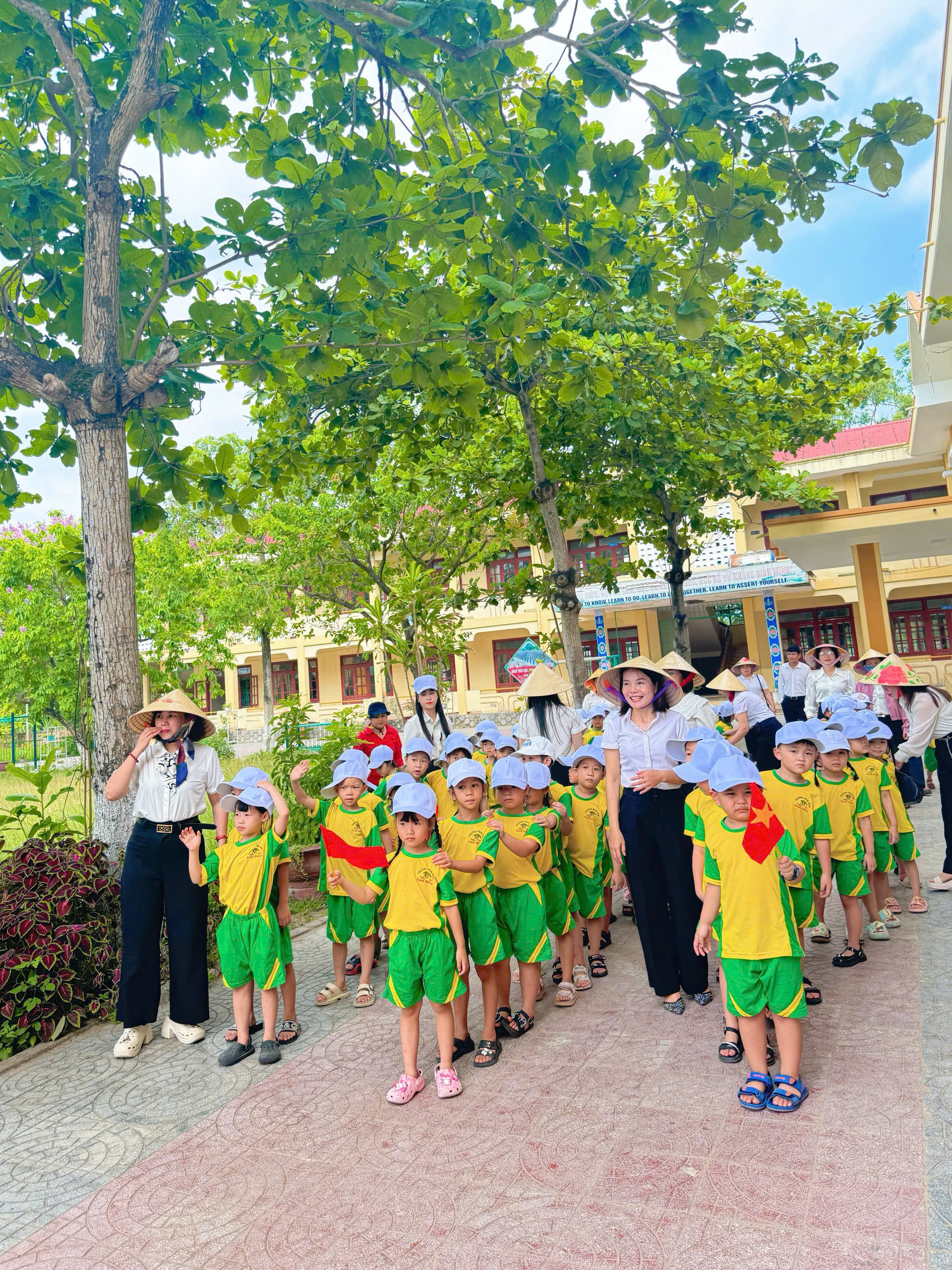 TRẢI NGHIỆM 7.jpg